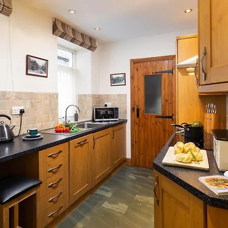 Holiday home Gale Hill *